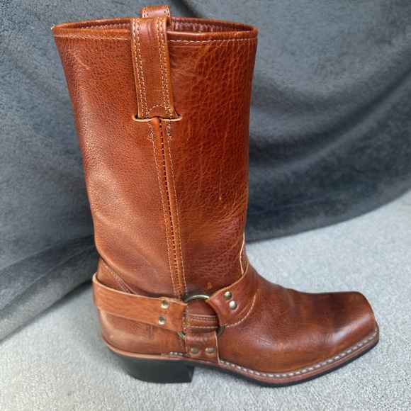 Frye Women’s Brown Leather Boots - Picture 2 of 6